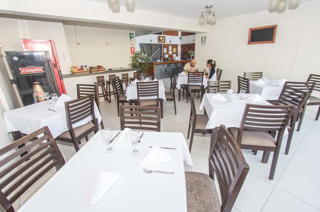 Hotel Boulevard Plaza Пукалпа Екстериор снимка